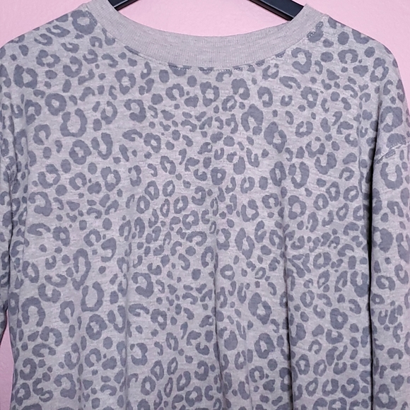 Splendid Leopard Print Long Sleeve Crew Sweater - Picture 12 of 16